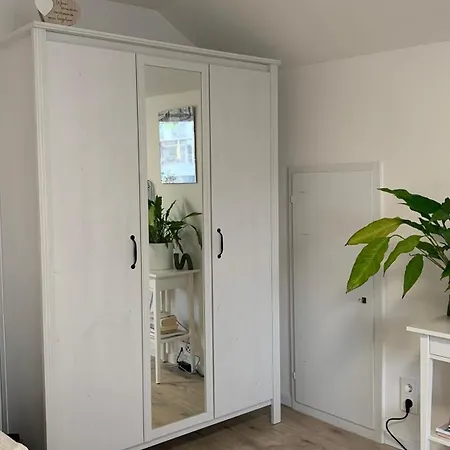 Casa Del Sol - Klimatisierte Ferienunterkunft Mit Parkplatz Und E-Auto Ladestation * Calw